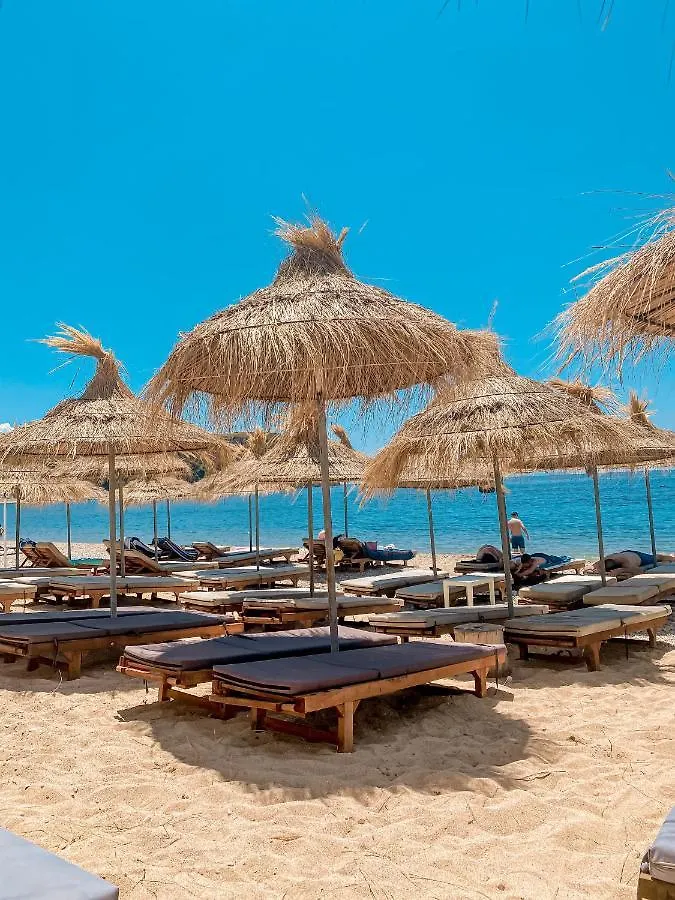 Aljur Hotel Himarë